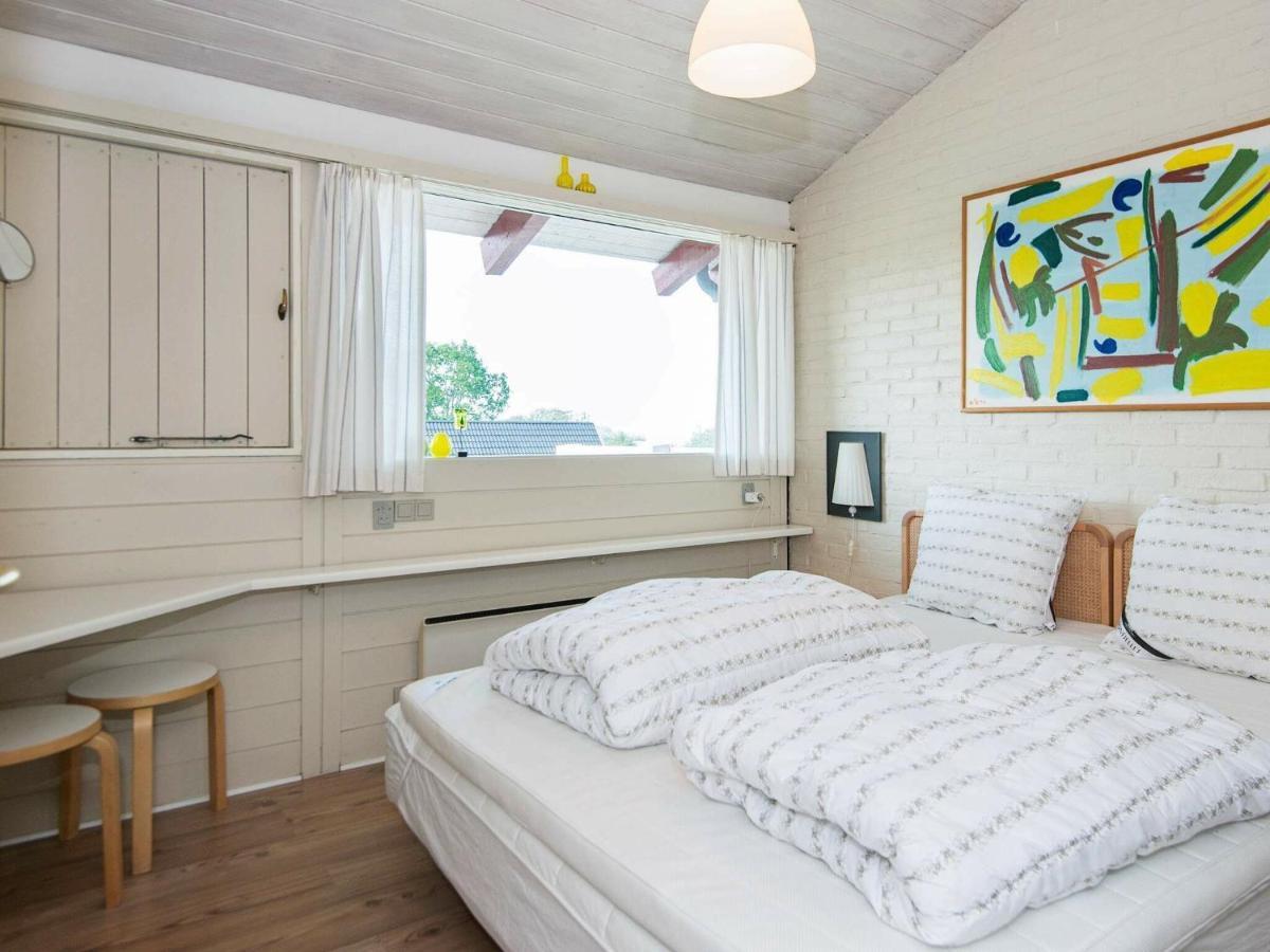 6 Person Holiday Home In أبينرا الغرفة الصورة